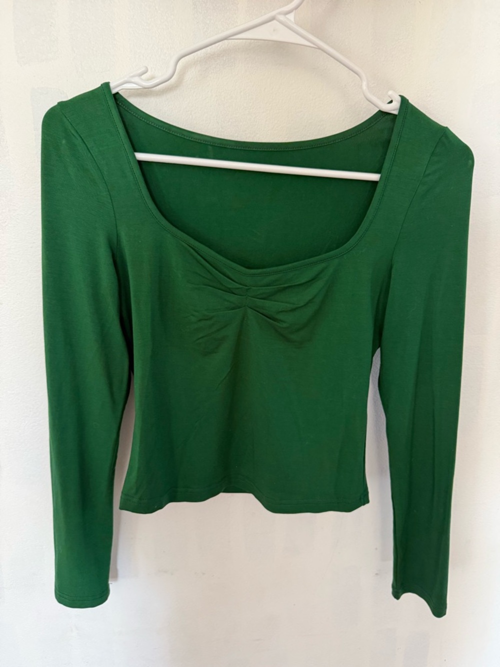 Green Long-Sleeve Scoop Neck Top